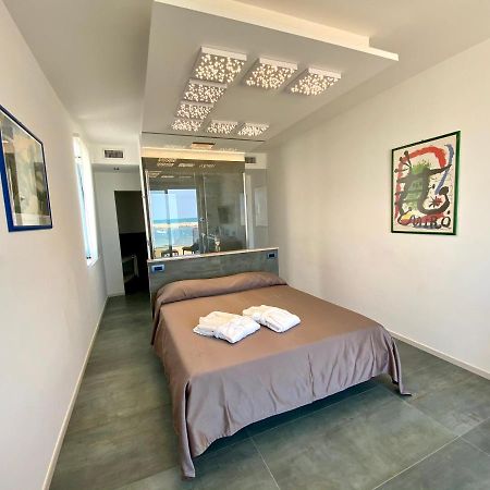 Marina Bay Suites 佩斯基奇 外观 照片