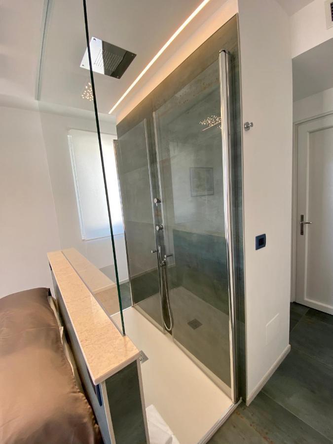 Marina Bay Suites 佩斯基奇 外观 照片