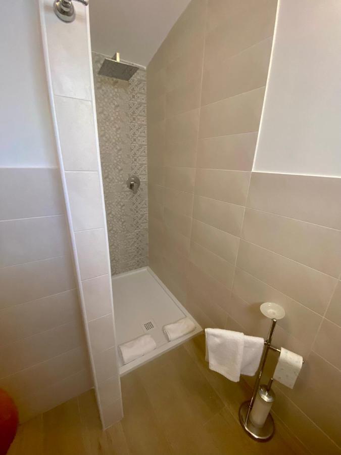 Marina Bay Suites 佩斯基奇 外观 照片
